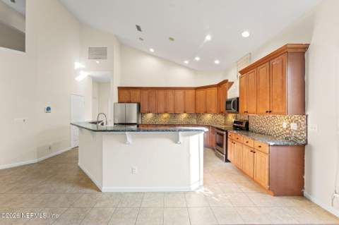 4298 Eagle Landing Parkway, Orange Park FL - photo 16 of 47