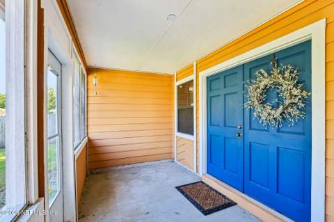 7713 Pepper Circle, Jacksonville FL - photo 9 of 45