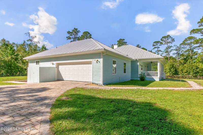 3 bedroom Single Family Residence at 5335 Don Manuel Road, Elkton, Elkton — photo 4