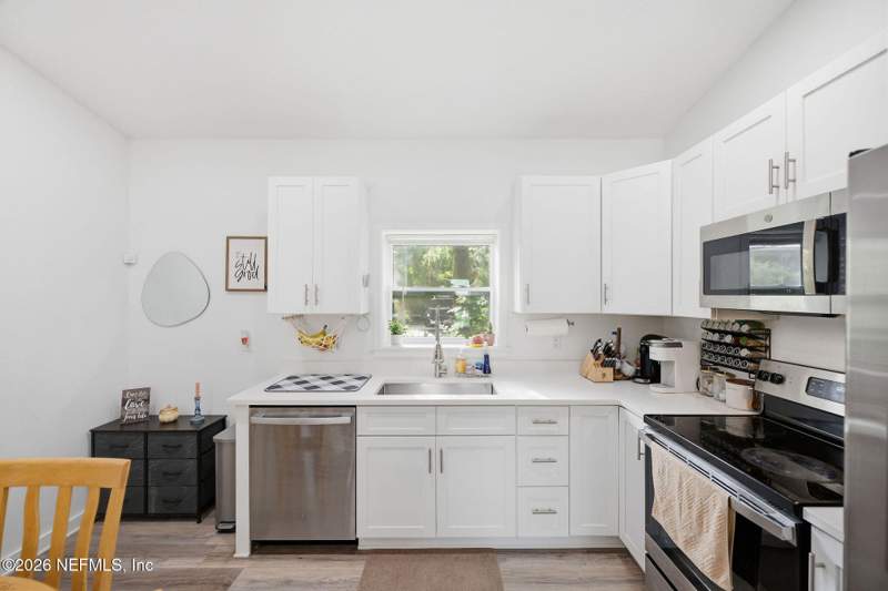 3 bedroom Single Family Residence at 2601 W Main Street, Mcgregors, Palatka — photo 5