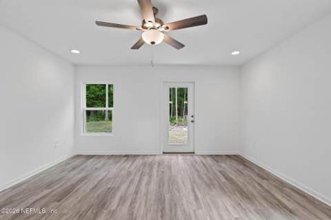 3216 Deason Avenue, Jacksonville FL - photo 10 of 21