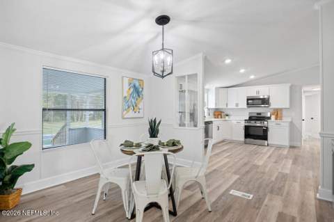 2558 Deer Park Boulevard, Middleburg FL - photo 11 of 40