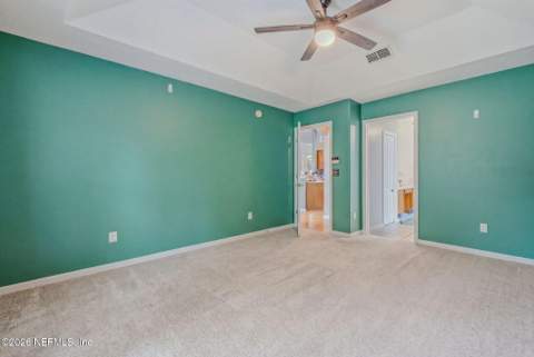 4957 Frost Lake Drive, Jacksonville FL - photo 16 of 44