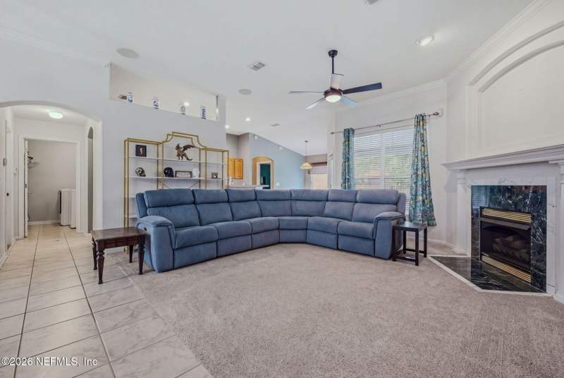 4 bedroom Single Family Residence at 4957 Frost Lake Drive, Sweetwater Ridge, Jacksonville — photo 3