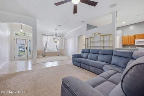 4957 Frost Lake Drive, Jacksonville FL - photo 8 of 44