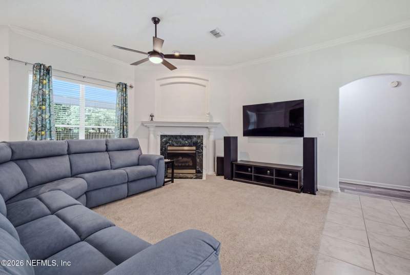 4 bedroom Single Family Residence at 4957 Frost Lake Drive, Sweetwater Ridge, Jacksonville — photo 5