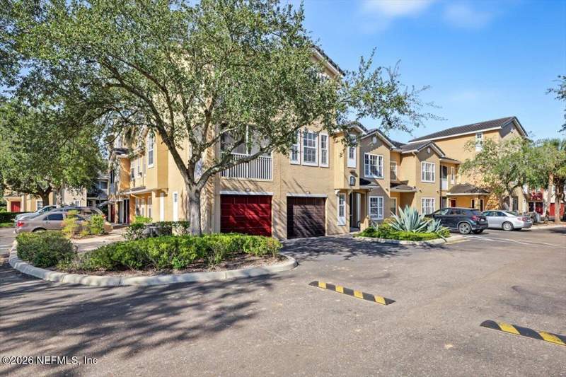 3 bedroom Condominium at 10075 Gate Parkway #702, Mirabella, Jacksonville — photo 2