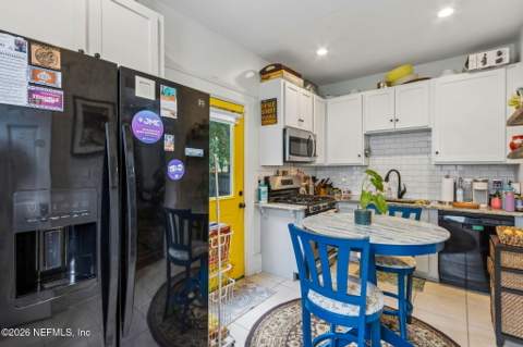 436 Walnut Court, Jacksonville FL - photo 15 of 39