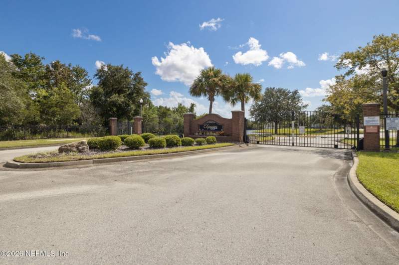 3 bedroom Condominium at 4324 Redtail Hawk Drive #27-1, Edgewater At Sunbeam, Jacksonville — photo 3