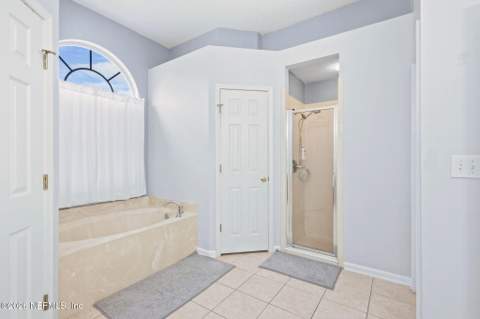 14023 Red Rock Lake Drive, Jacksonville FL - photo 21 of 45