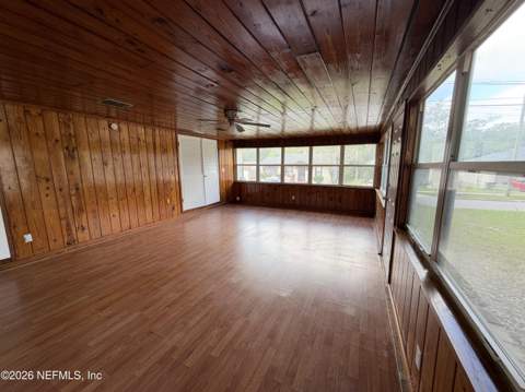 6737 Perry Street, Jacksonville FL - photo 11 of 26