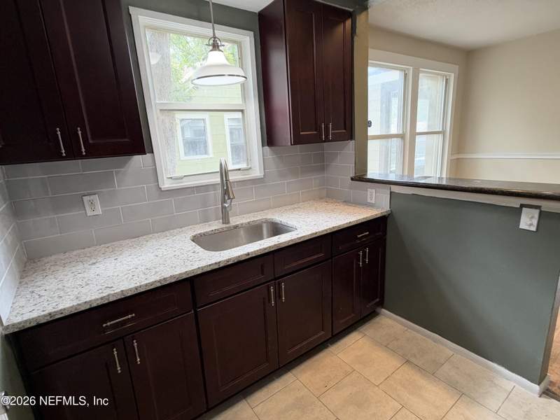 2 bedroom Single Family Residence at 6737 Perry Street, Panama Terrace, Jacksonville — photo 2