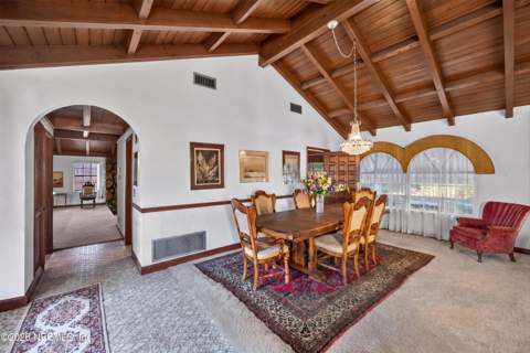 8410 Grayling Drive, Jacksonville FL - photo 11 of 48