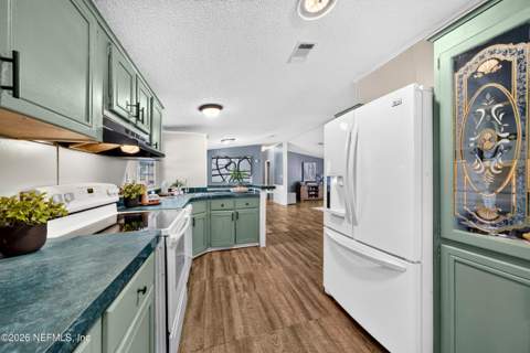 10200 Ebert Avenue, Hastings FL - photo 17 of 62