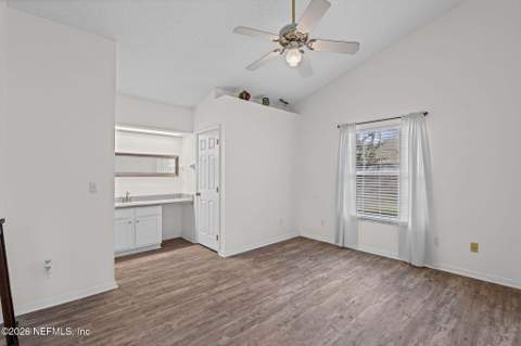 1907 Ashmore Green Drive, Jacksonville FL - photo 13 of 38