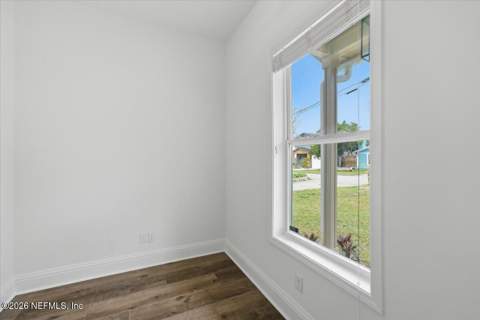 1250 13th Street, Jacksonville Beach FL - photo 8 of 42