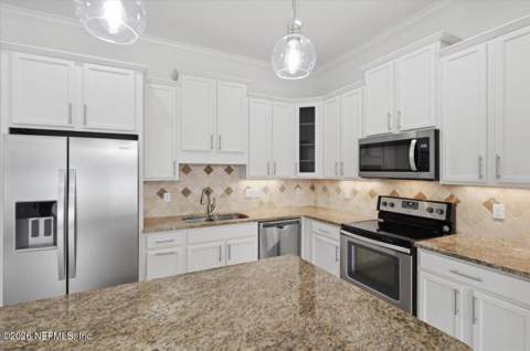 1250 13th Street, Jacksonville Beach FL - photo 14 of 42