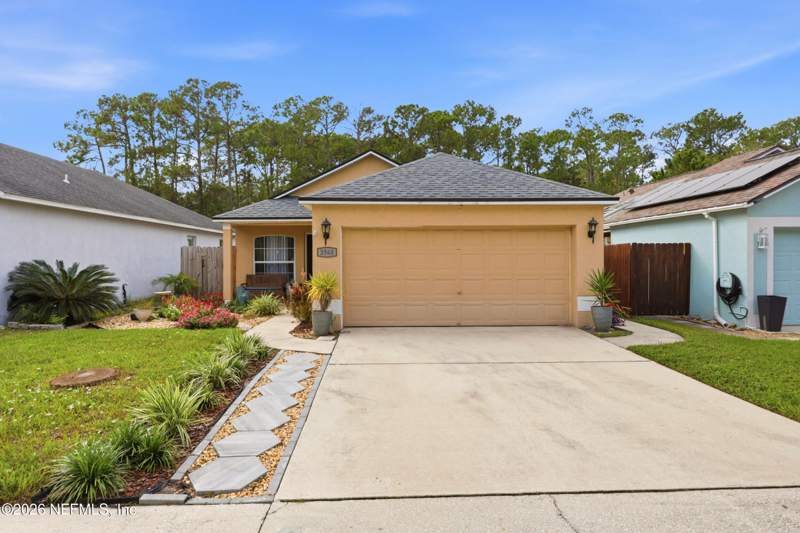 3 bedroom Single Family Residence at 3560 Gilmore Heights Road, Caroline Ridge, Jacksonville — photo 3