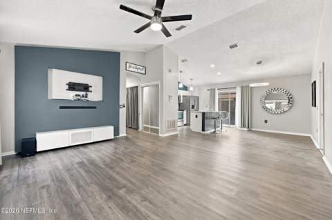 3560 Gilmore Heights Road, Jacksonville FL - photo 9 of 37