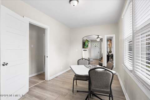 1516 W 25th Street, Jacksonville FL - photo 7 of 26