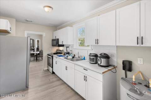 1516 W 25th Street, Jacksonville FL - photo 10 of 26