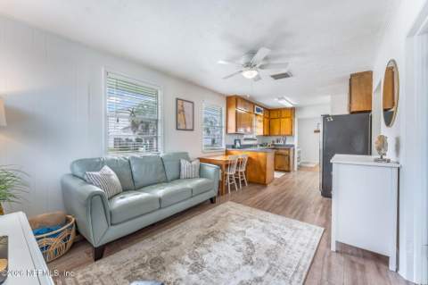 449 Lower 8th Avenue, Jacksonville Beach FL - photo 19 of 33