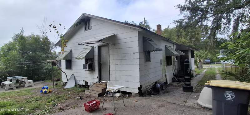 3 bedroom Single Family Residence at 1931 Lambert Street, East Lewisville, Jacksonville — photo 5