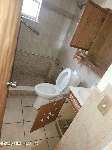 250 Hilltop Drive, Orange Park FL - photo 7 of 12