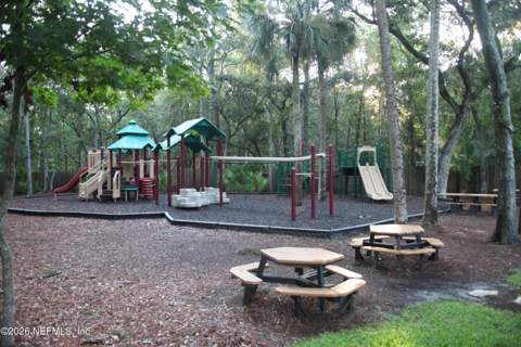 289 Linkside Circle, Ponte Vedra Beach FL - photo 12 of 18