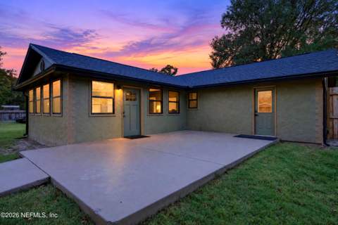 2567 Hollyhock Avenue, Middleburg FL - photo 6 of 66