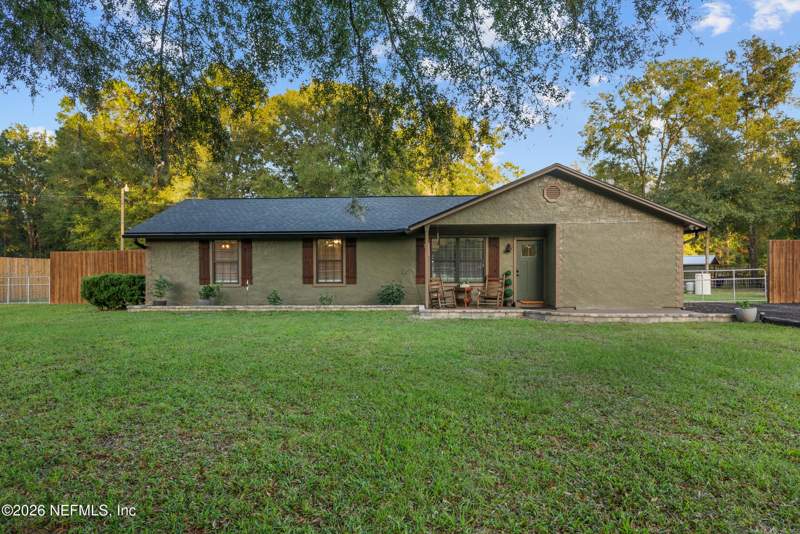 3 bedroom Single Family Residence at 2567 Hollyhock Avenue, Middleburg, Middleburg — photo 3