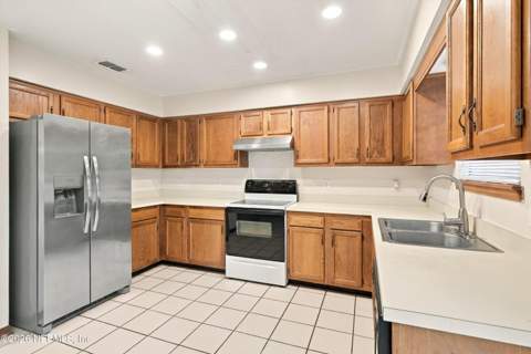 11370 Blue Teal Court, Jacksonville FL - photo 18 of 41
