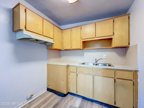 4155 Katanga Drive, Jacksonville FL - photo 17 of 44