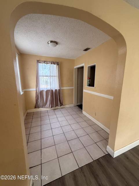 3135 Sunnybrook Court, Jacksonville FL - photo 6 of 13