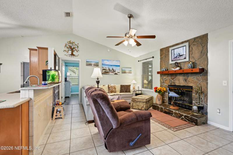 3 bedroom Single Family Residence at 3140 Aquila Court, Quails Hollar, Middleburg — photo 5