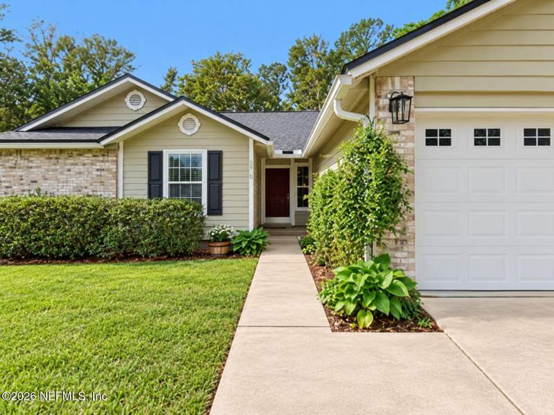 4 bedroom Single Family Residence at 7444 Sweet Rose Lane, Amandas Crossing, Jacksonville — photo 4