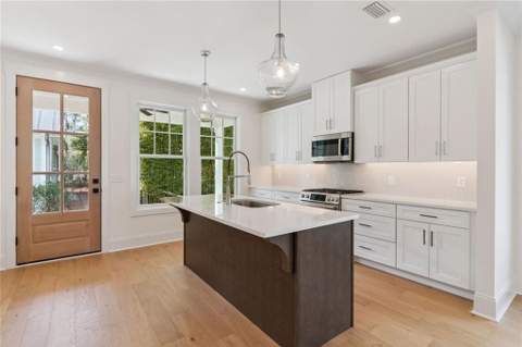 159 Ledbetter Avenue, St. Simons Island GA - photo 8 of 35