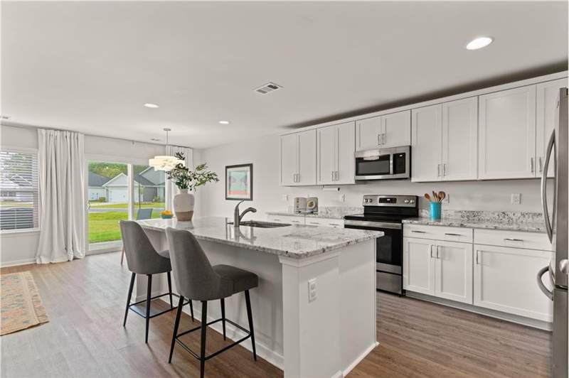 5 bedroom Single Family Residence at 10035 Woodland Cove, Woodland Cove, Brunswick — photo 2