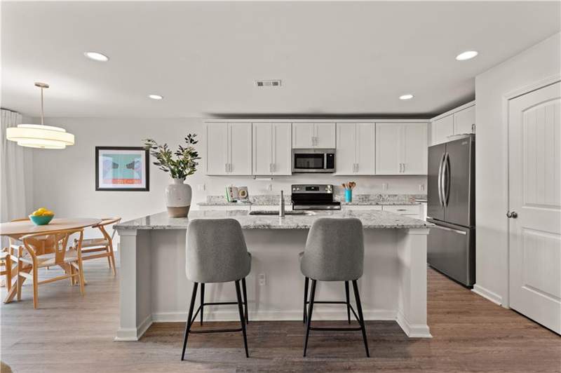 5 bedroom Single Family Residence at 10035 Woodland Cove, Woodland Cove, Brunswick — photo 3