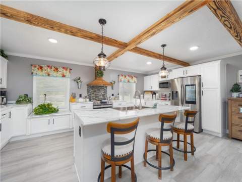 2075 Sylvia Lane, Waycross GA - photo 6 of 44