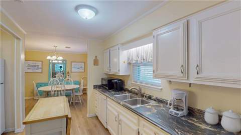913 N Beachview Drive, Jekyll Island GA - photo 15 of 43