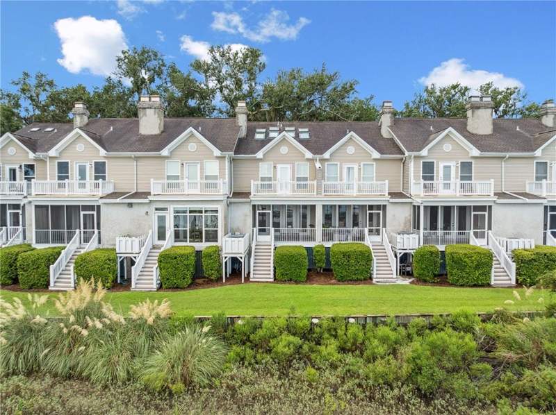 4 bedroom Condominium at 1104 Plantation Point Drive, Hampton River Villas, St. Simons Island — photo 2