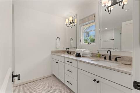609 Oak Street, St. Simons Island GA - photo 12 of 28