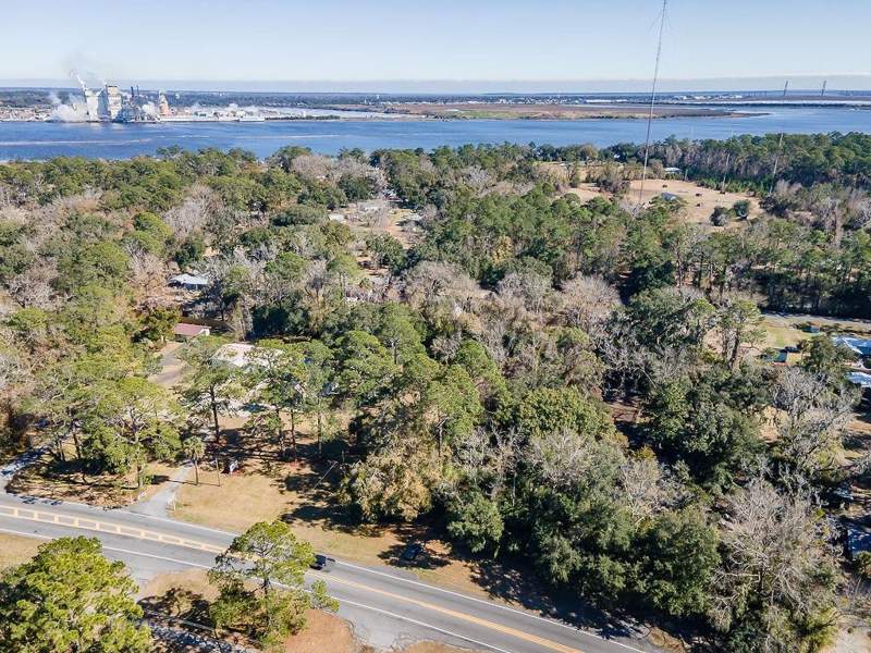 3 bedroom Single Family Residence at 6360 Blythe Island Highway, Blythe Island, Brunswick — photo 5