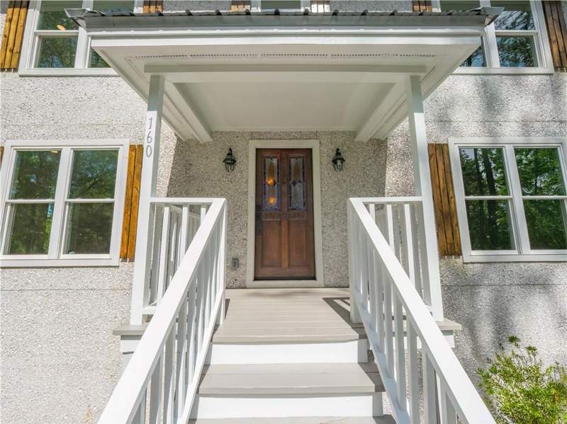 4 bedroom Single Family Residence at 160 Butler Lake Drive, Hampton Point, St. Simons Island — photo 2