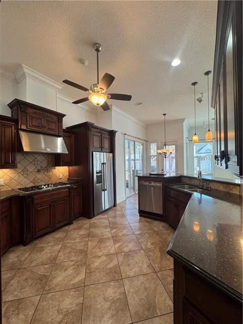 655 Littlefield Street, Jesup GA - photo 17 of 28