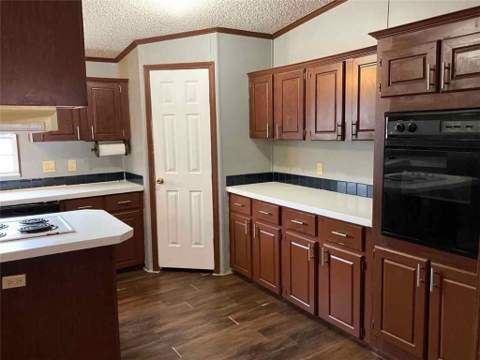 3210 Stoneback Street, Waycross GA - photo 9 of 17