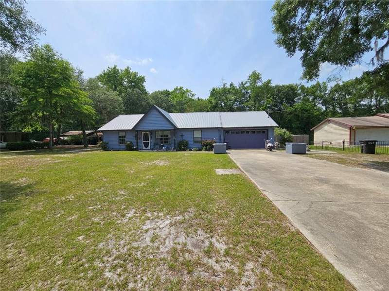 3 bedroom Single Family Residence at 300 Crestview Drive, No Recorded Subdivision, Woodbine — photo 2