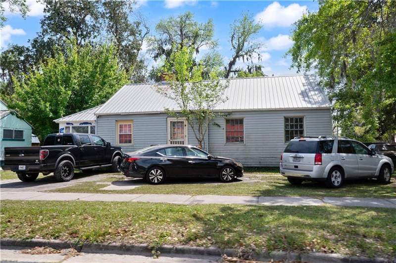3 bedroom Single Family Residence at 1800 Townsend Street, Brunswick Villa, Brunswick — photo 2