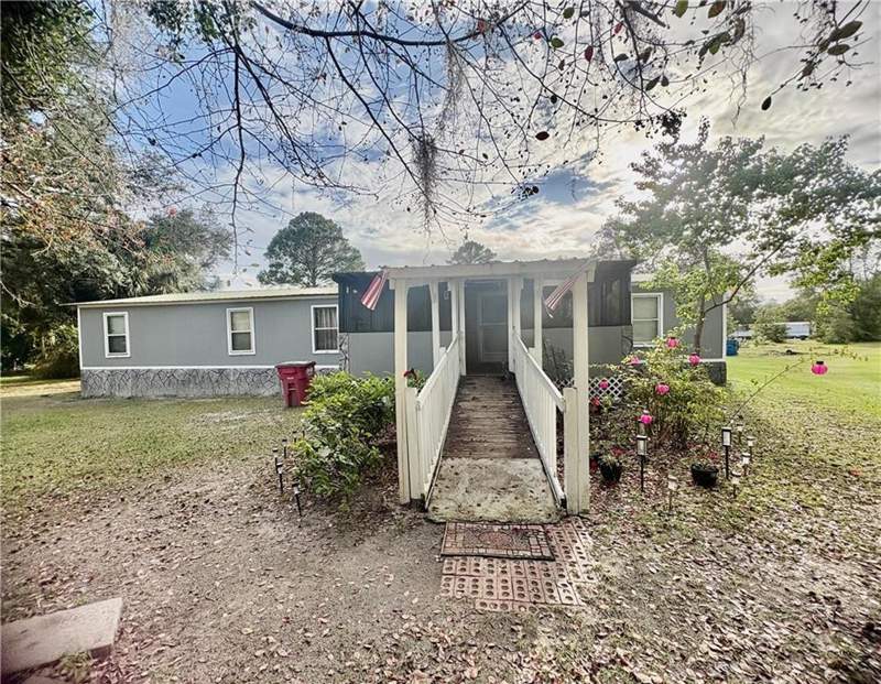 4 bedroom Mobile Home at 5641 Fleetwood Lane, No Recorded Subdivision, Blackshear — photo 4
